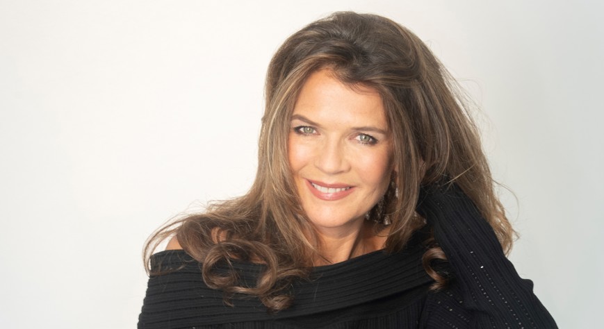 Annabel Croft: From Tennis Balls to Glitter Balls