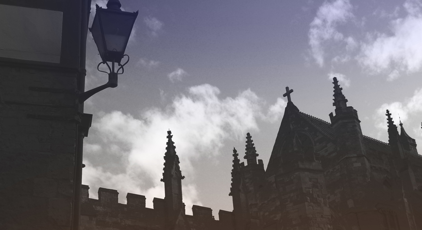 Red Coat Guided Tour: Ghosts & Legends - Halloween Tour